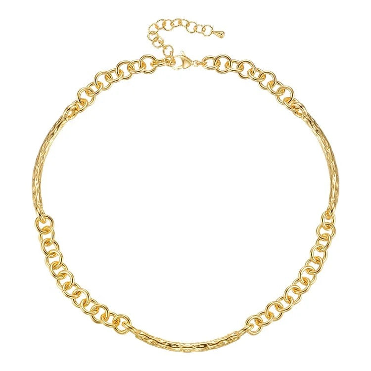 Collier en métal