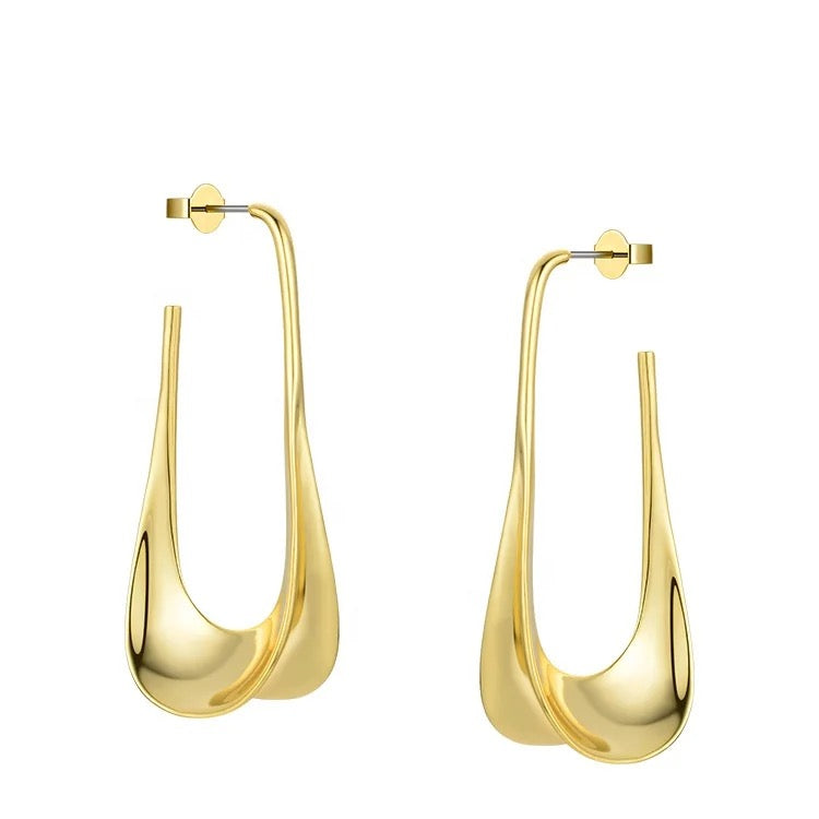 Boucle d’oreille à Métal.