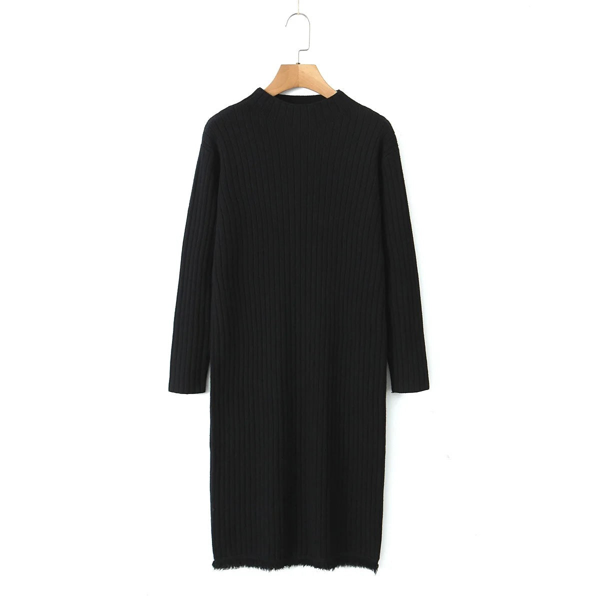 Robe pull à manches longues.