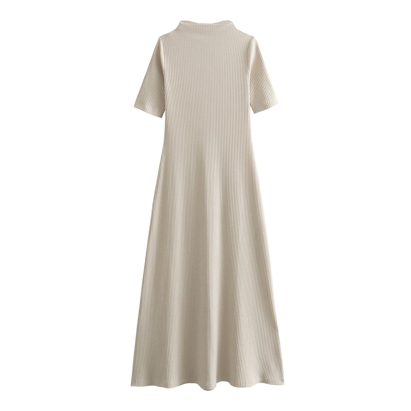 Robe manche courte.